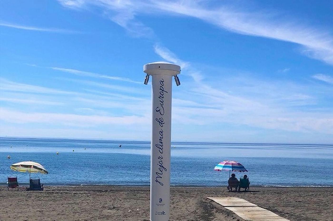 Spacious 1 Bedroom Apartment, Beach Front, Torrox Costa Extérieur photo